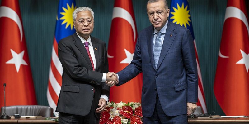 Cumhurbaşkanı Erdoğan Malezya Başbakanı ile görüştü