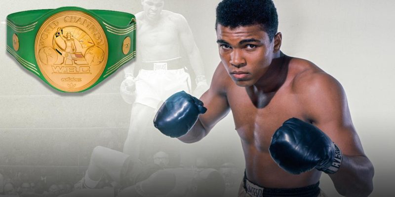 Muhammed Ali'nin şampiyonluk kemeri 6,18 milyon dolara satıldı
