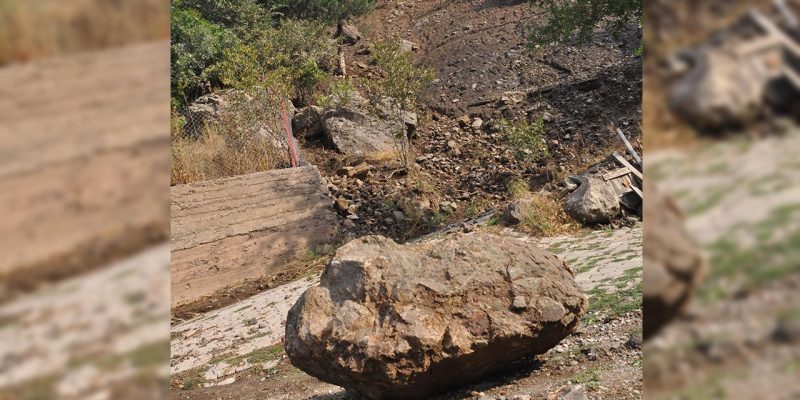 Bolu'da sağanak: Yamaçlardan yollara kaya parçaları düştü