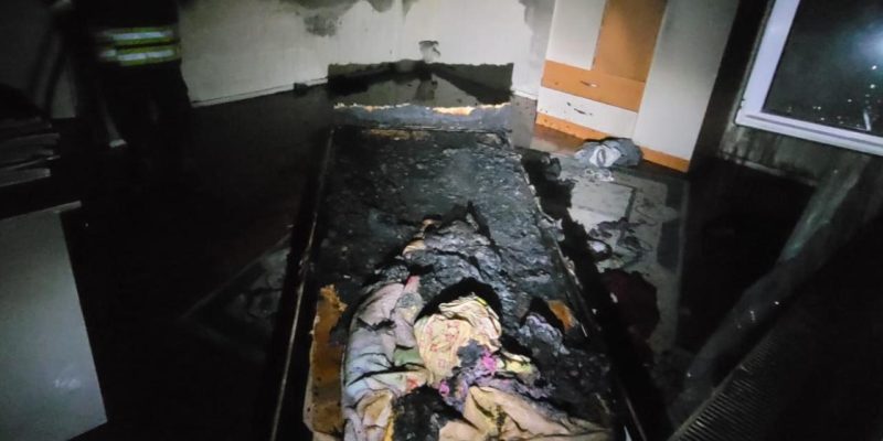 Kocaeli'de evde çıkan yangında 1 çocuk dumandan etkilendi